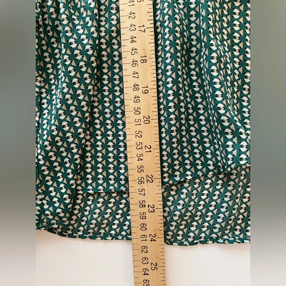 Max Studio Ruffle Front Top - Picture 10 of 11